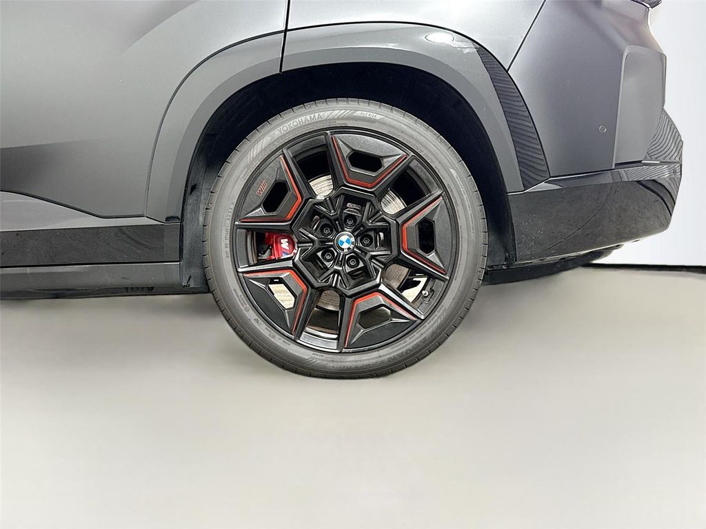 2024 BMW XM LABEL RED — миниатюра 33