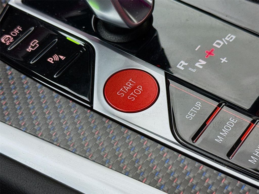 2024 BMW XM LABEL RED — миниатюра 14
