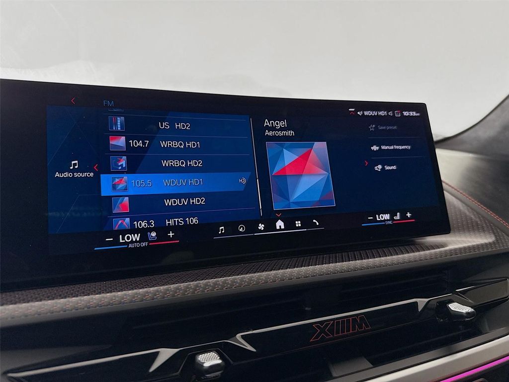 صورة 9 لـ 2024 BMW XM LABEL RED
