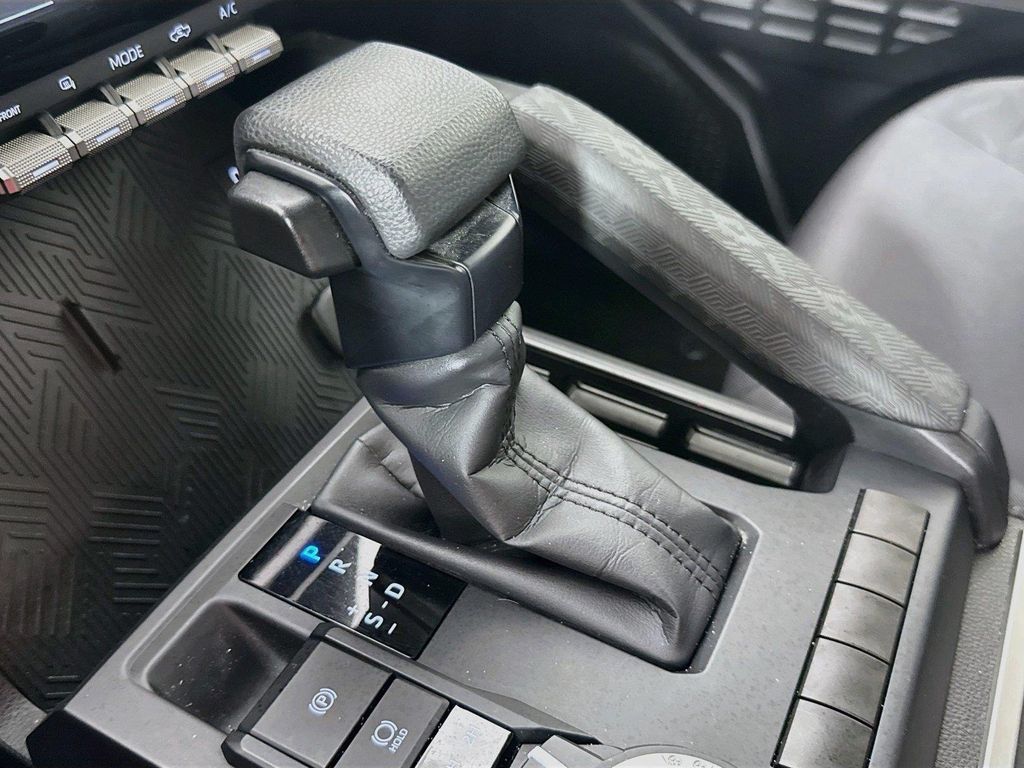 2025 Toyota TACOMA SR5 缩略图 25