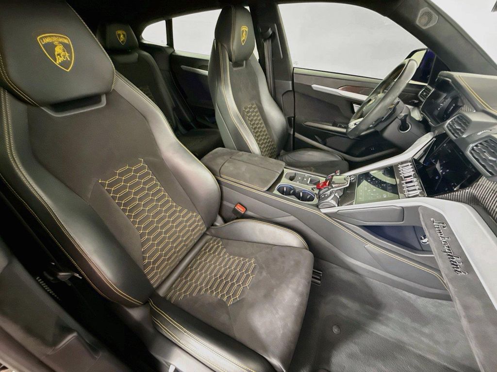 2020 Lamborghini URUS AWD — миниатюра 30