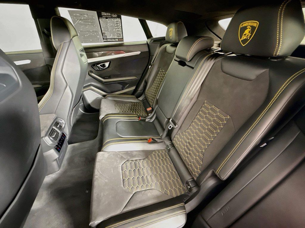 2020 Lamborghini URUS AWD — миниатюра 25