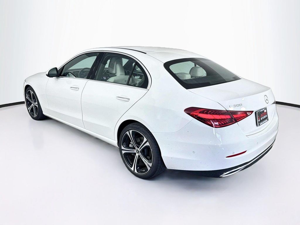 2025 Mercedes-BENZ C-CLASS — фото 3