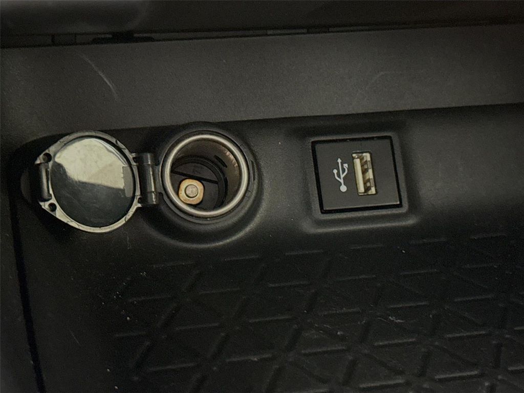 2024 Toyota RAV4 HYBRID LE 缩略图 14
