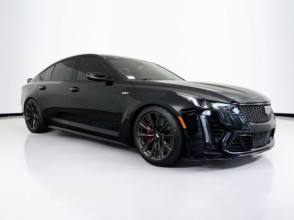 صورة 7 لـ 2023 Cadillac CT5-V V-SERIES BLACKWING