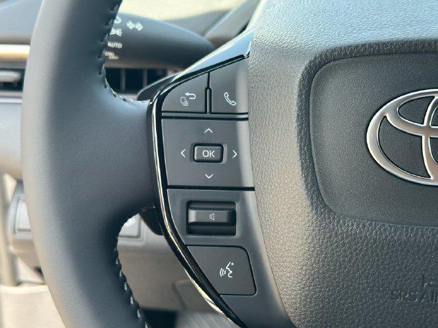 صورة مصغرة 13 لـ 2027 Toyota C-HR SE