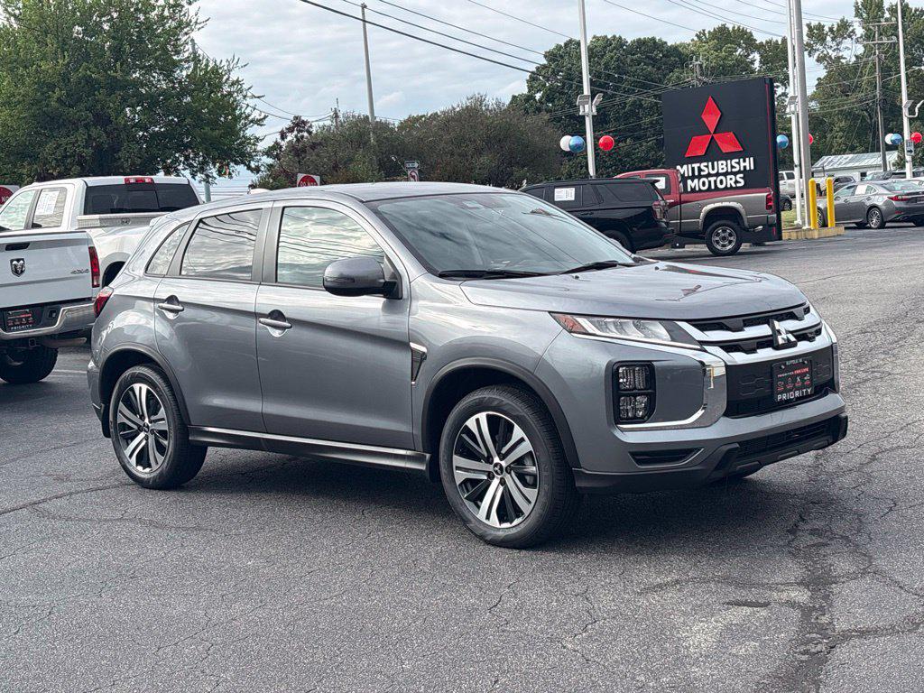New 2027 Mitsubishi Outlander Sport SE