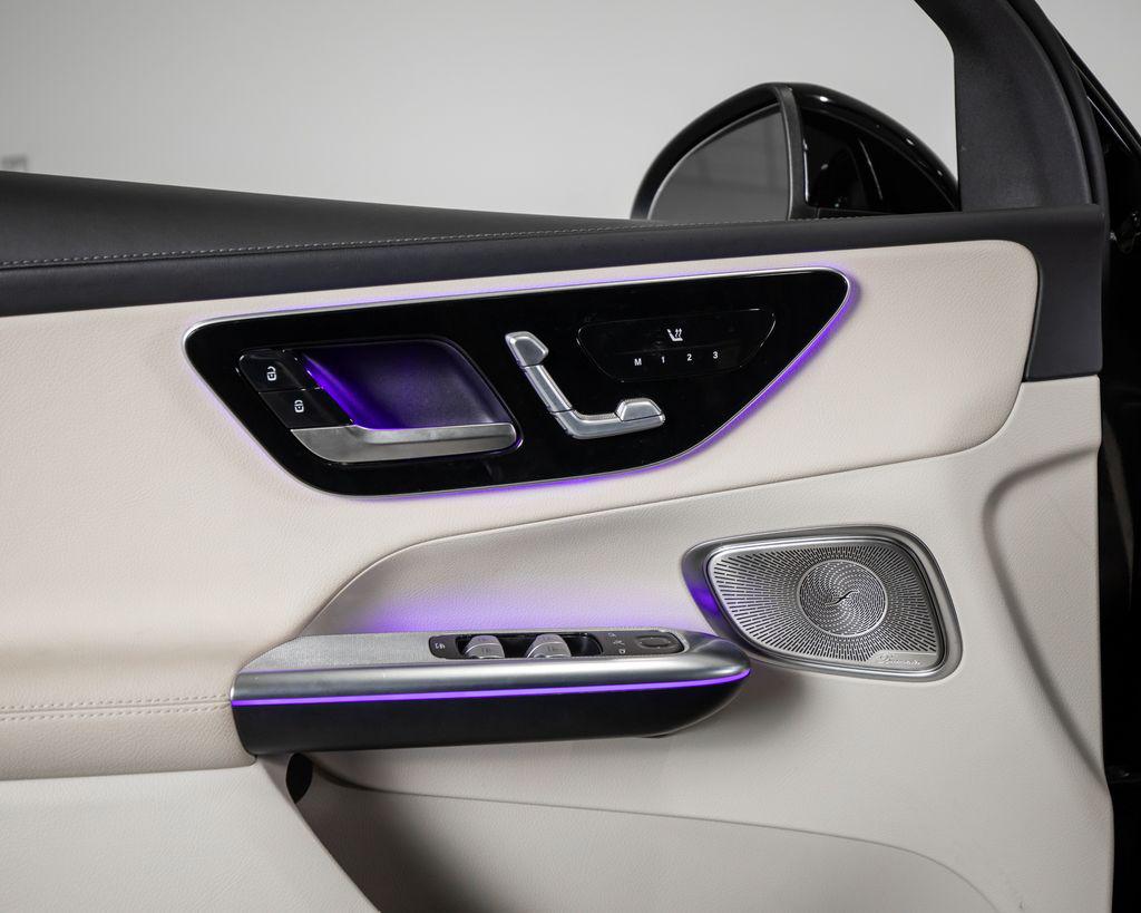 صورة 6 لـ 2023 Mercedes-BENZ GLC