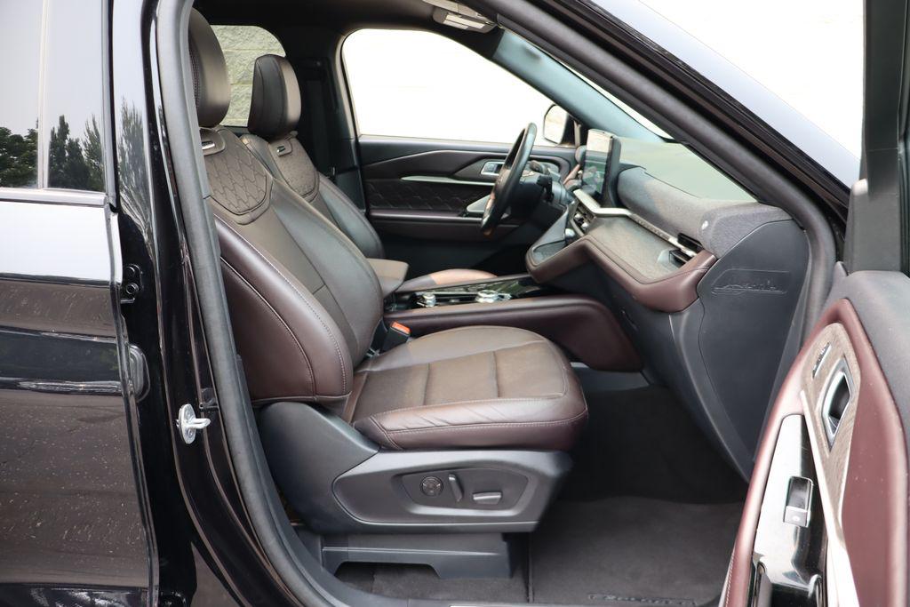 صورة مصغرة 36 لـ 2025 FORD EXPLORER PLATINUM