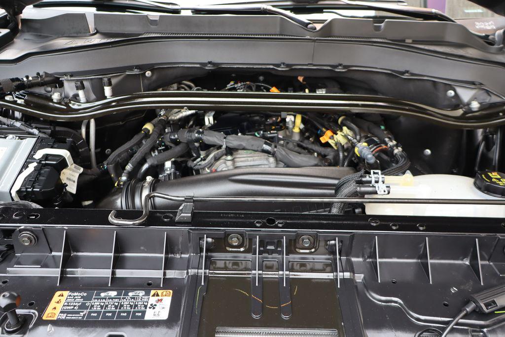 صورة مصغرة 37 لـ 2025 FORD EXPLORER PLATINUM