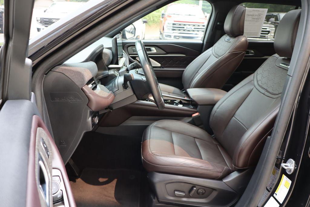 صورة مصغرة 21 لـ 2025 FORD EXPLORER PLATINUM