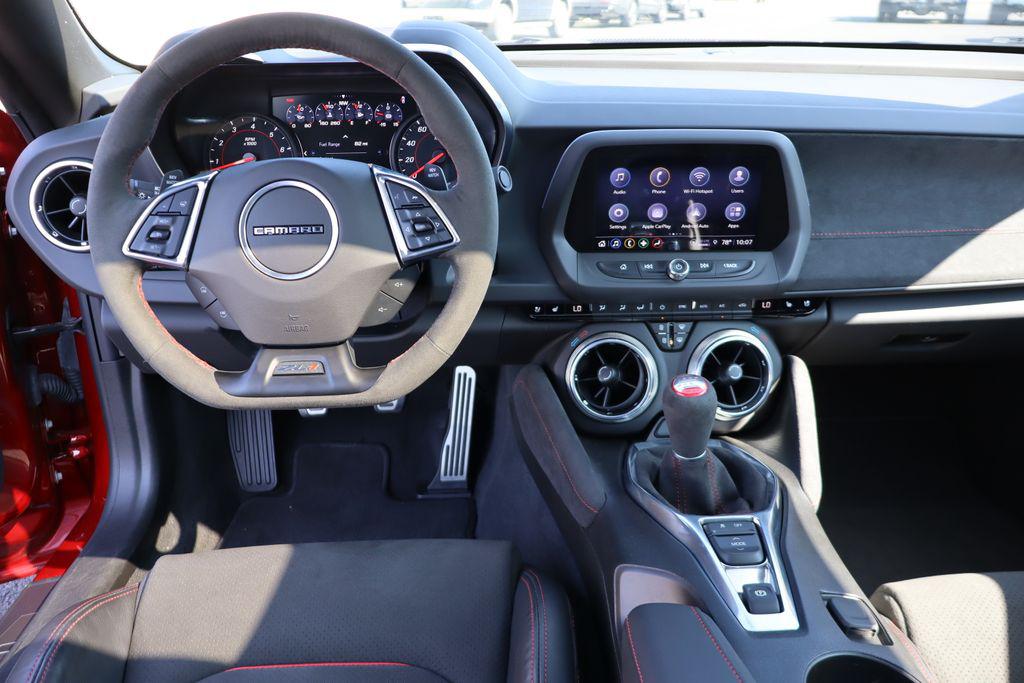 Photo 6