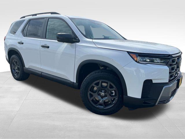New 2026 Honda Pilot TrailSport