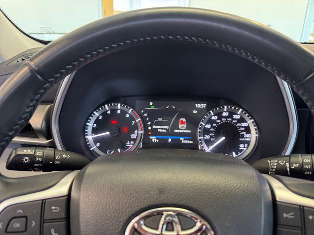 TOYOTA HIGHLANDER - 10