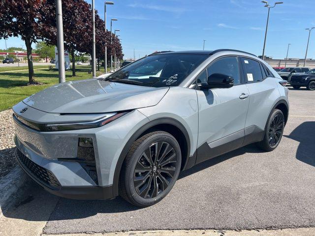 New 2026 Toyota C-HR XSE