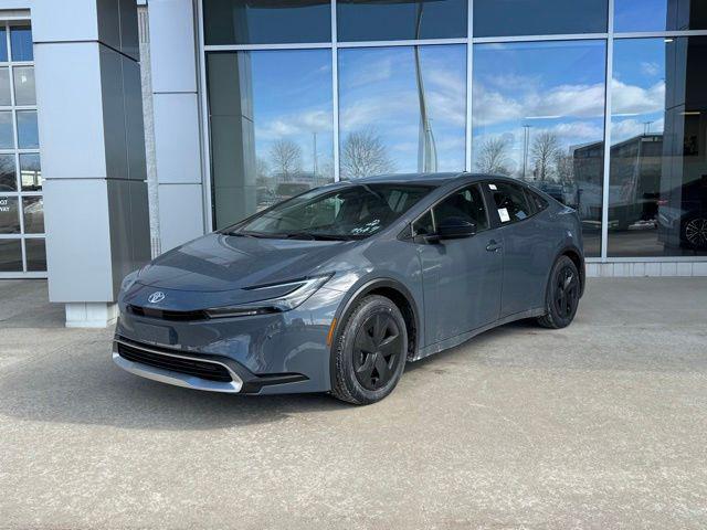 New 2026 Toyota Prius Plug-In Hybrid SE