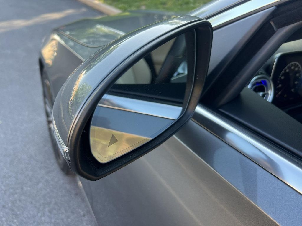 صورة مصغرة 88 لـ 2022 Mercedes-BENZ C-CLASS