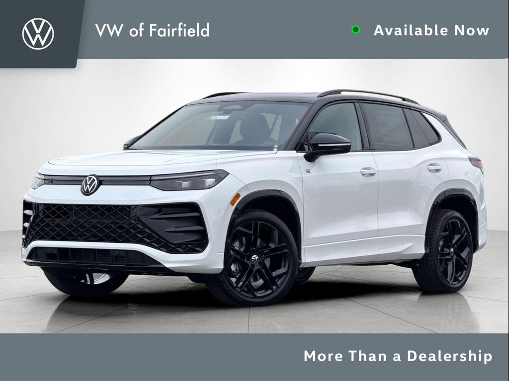 New 2026 Volkswagen Tiguan 2.0T SE R-Line Black 4MOTION