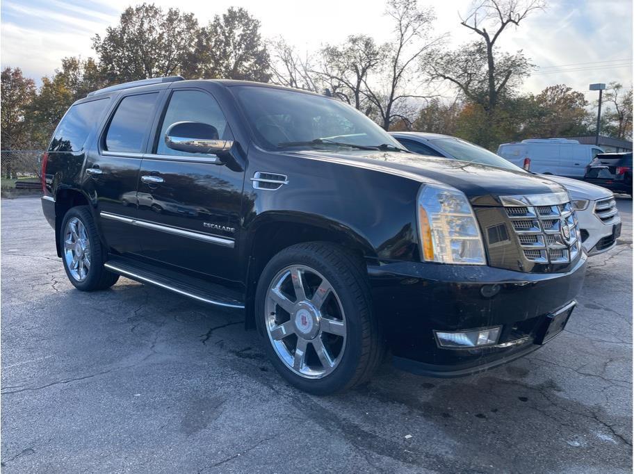 Used 2013 Cadillac Escalade Luxury