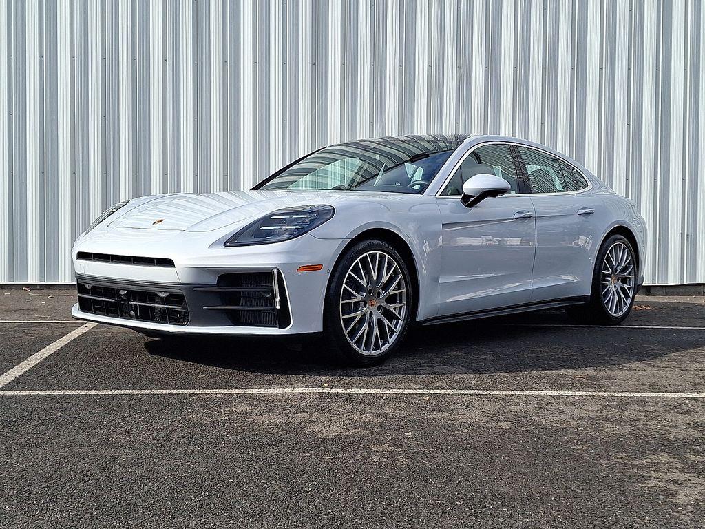 New 2026 Porsche Panamera 4