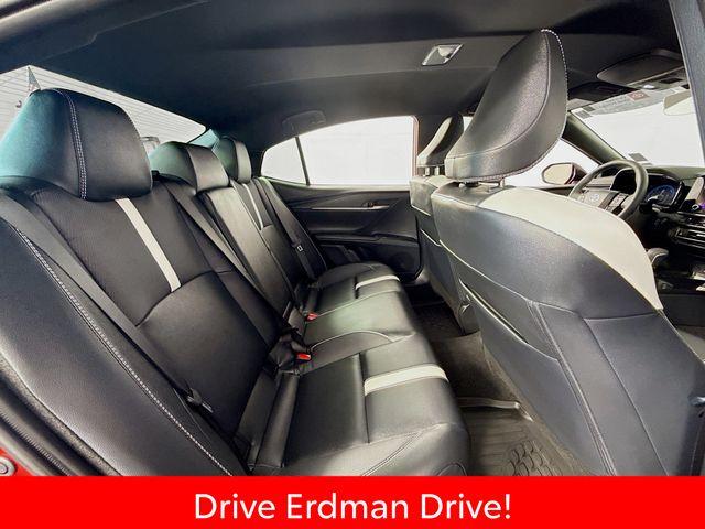 صورة مصغرة 28 لـ 2026 Toyota CAMRY SE