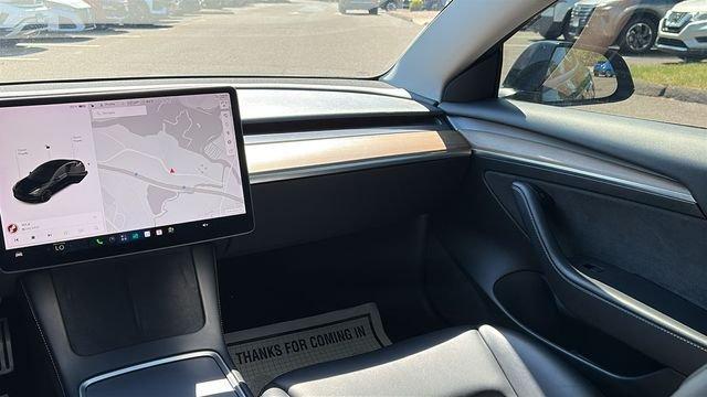 2022 Tesla MODEL 3 PERFORMANCE — миниатюра 22