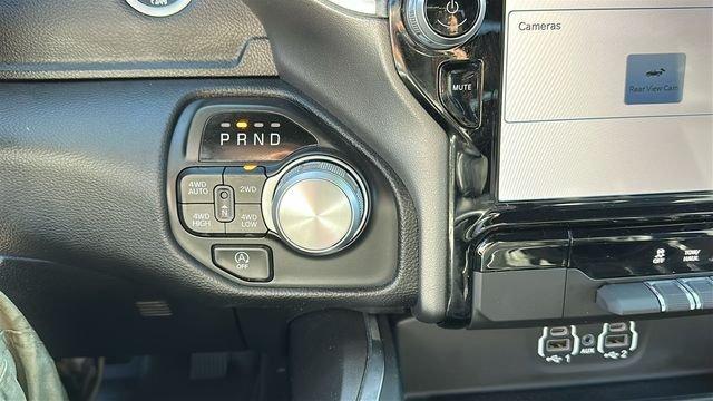صورة مصغرة 18 لـ 2023 RAM 1500 LARAMIE