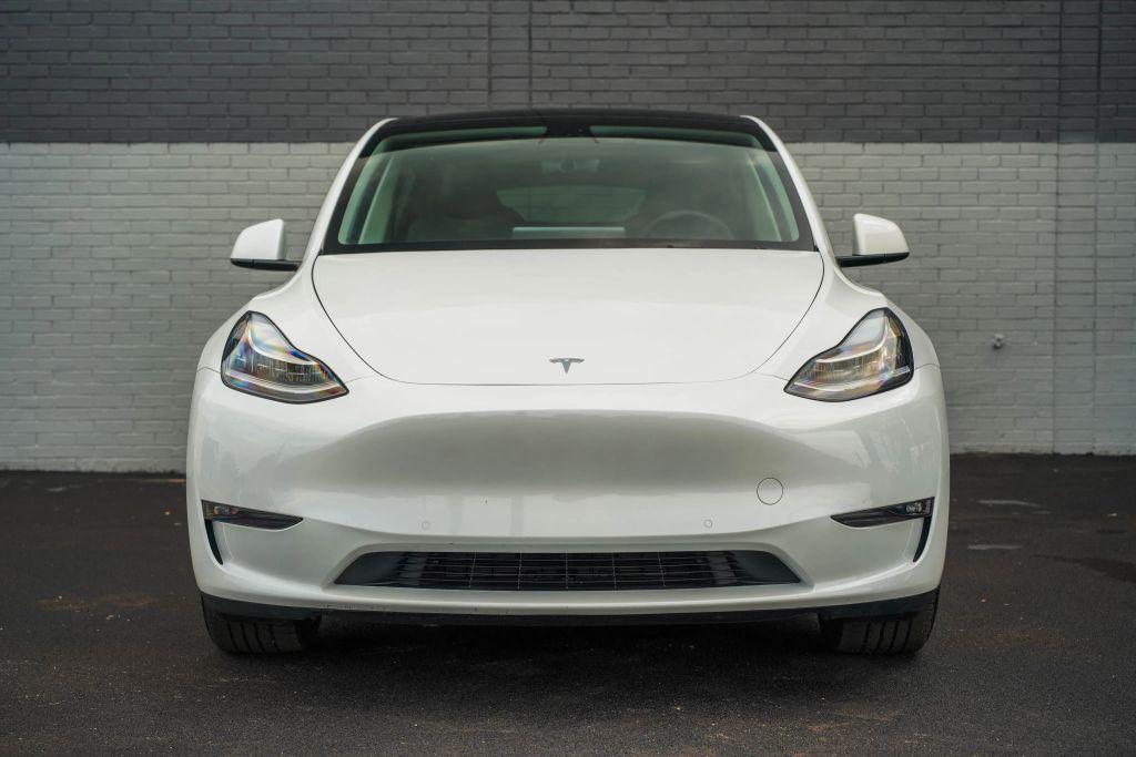 2022 Tesla MODEL Y LONG RANGE DUAL MOTOR ALL-WHEEL DRIVE — фото 2