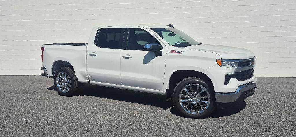 New 2026 Chevrolet Silverado 1500 LT