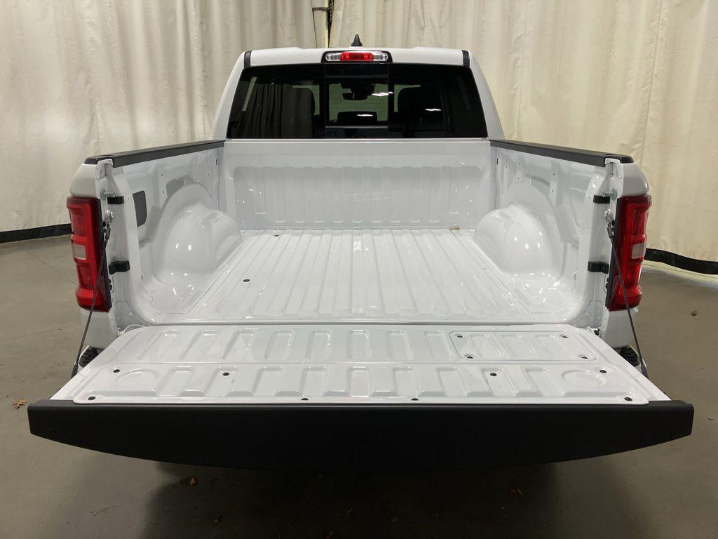 2026 RAM 1500 LARAMIE 缩略图 24