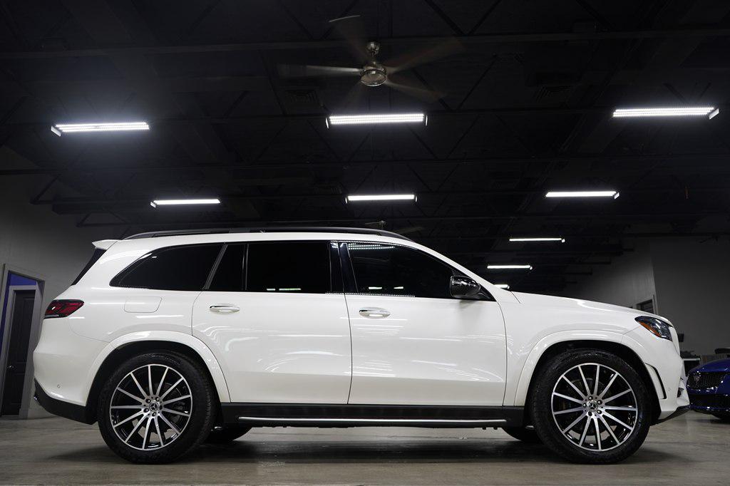 2023 Mercedes-BENZ GLS — фото 6