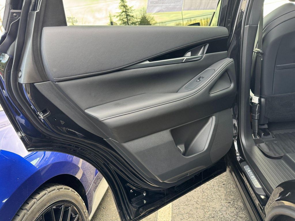 2023 Infiniti QX60 PURE 缩略图 32