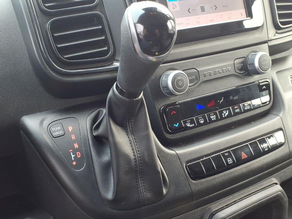 2025 RAM PROMASTER 2500 TRADESMAN — миниатюра 19