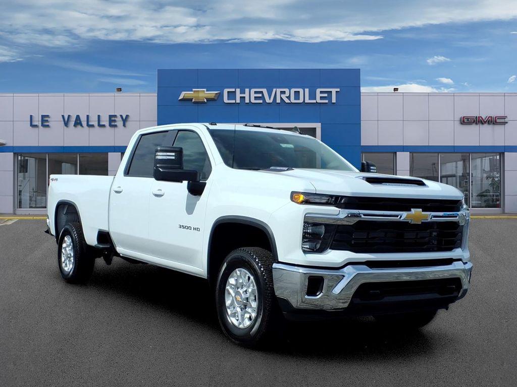 New 2026 Chevrolet Silverado 3500 LT