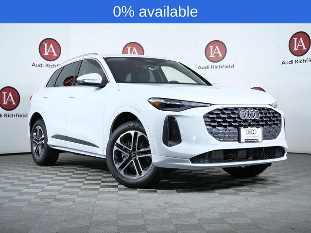 New 2025 Audi Q5 Premium plus