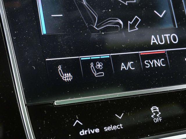 2026 AUDI RS Q8 4.0T 缩略图 24