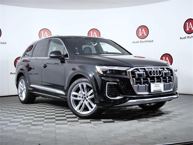 New 2025 Audi Q7 55 Prestige