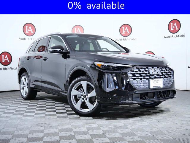 New 2025 Audi Q5 Premium plus