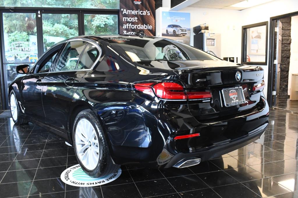 صورة مصغرة 50 لـ 2023 BMW 530 I XDRIVE