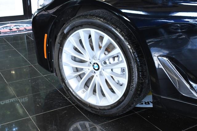صورة مصغرة 38 لـ 2023 BMW 530 I XDRIVE