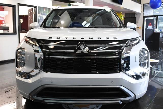 New 2026 Mitsubishi Outlander SEL