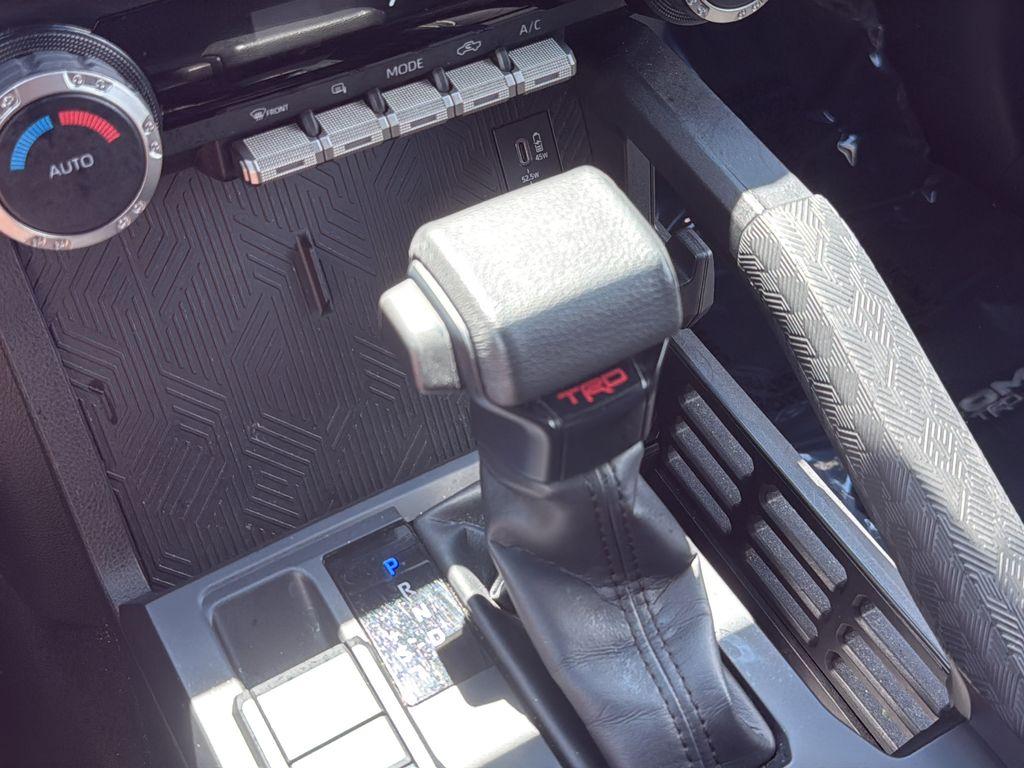 2024 Toyota TACOMA TRD OFF ROAD 缩略图 23
