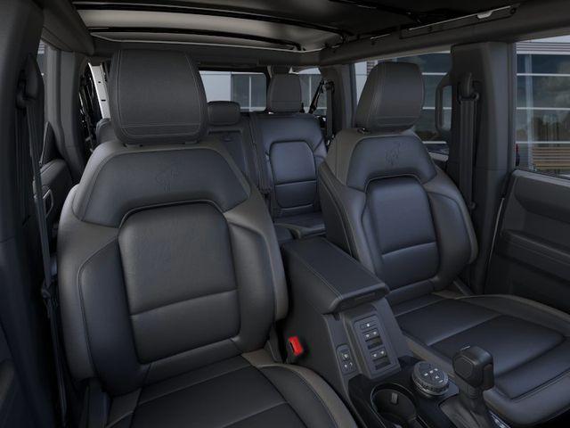 FORD BRONCO - 10