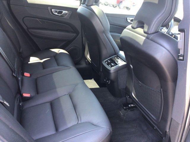 2020 Volvo XC60 T6 INSCRIPTION — миниатюра 25