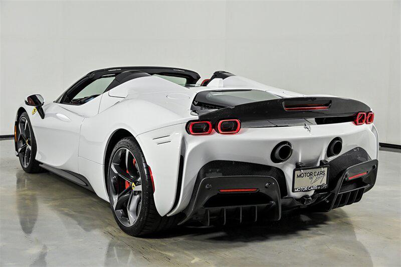 2023 Ferrari SF90 SPIDER -HUGE MSRP! — фото 7