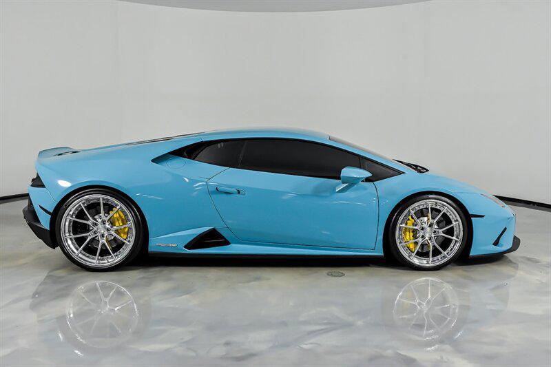صورة مصغرة 13 لـ 2021 Lamborghini HURACAN EVO COUPE