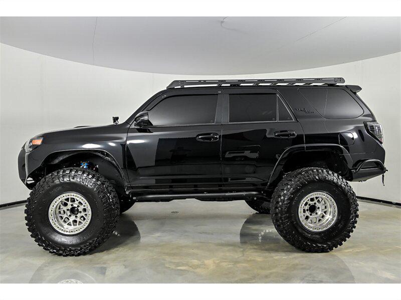 2020 Toyota 4RUNNER TRD OFF ROAD PREMIUM — фото 6
