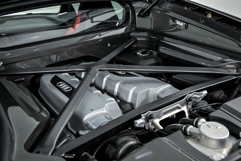 2021 AUDI R8 5.2 V10 PERFORMANCE — миниатюра 16