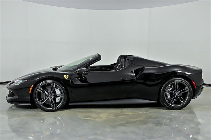 صورة 7 لـ 2024 Ferrari 296 GTS