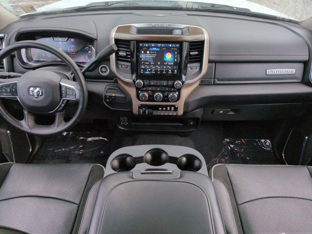صورة 14 لـ 2024 RAM 2500 LARAMIE